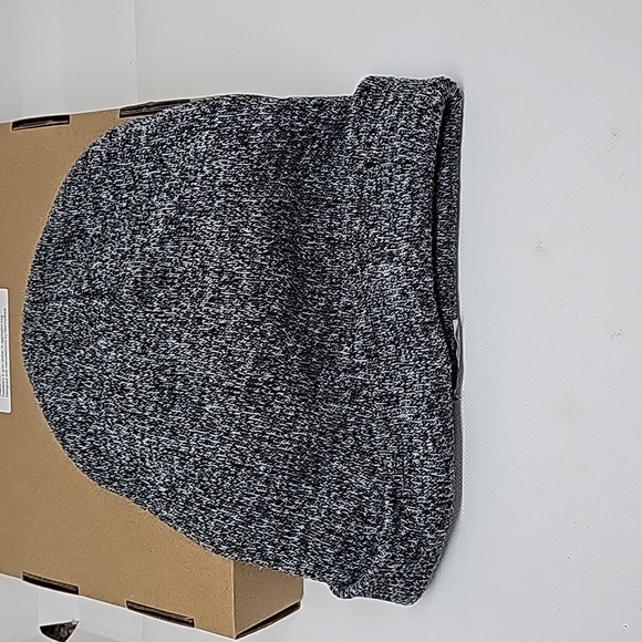 Carhartt Unisex Beanie One Size in EUC - Picture 2 of 4